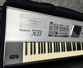 Roland Fantom-X8 88-Key Keyboard